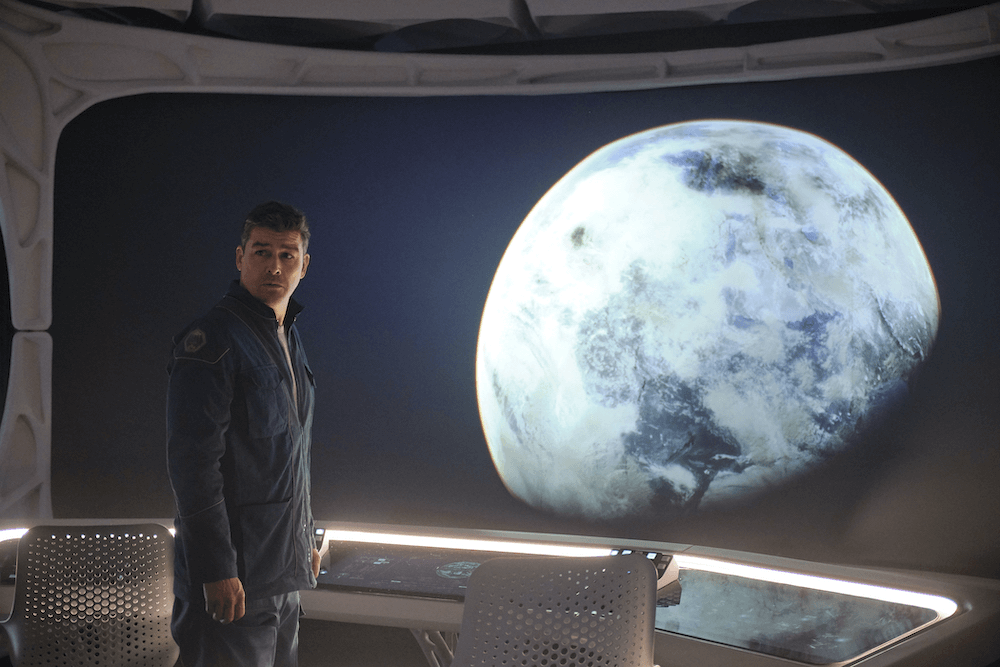 sci fi oriģinālā filma pusnakts debesis viss, ko mēs līdz šim zinām Kyle Chandler